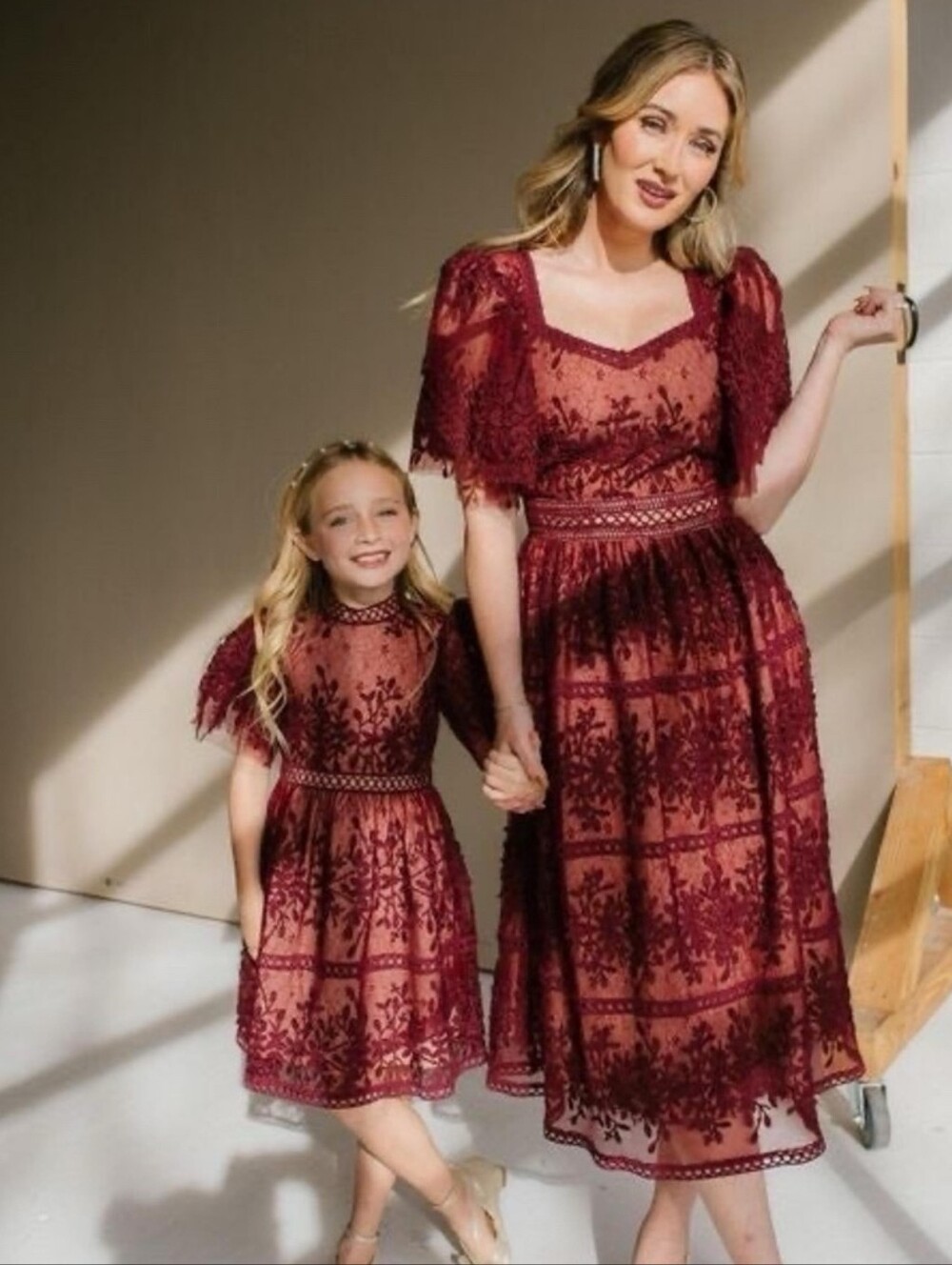 Lace Overlay Midi Dress in Burgundy